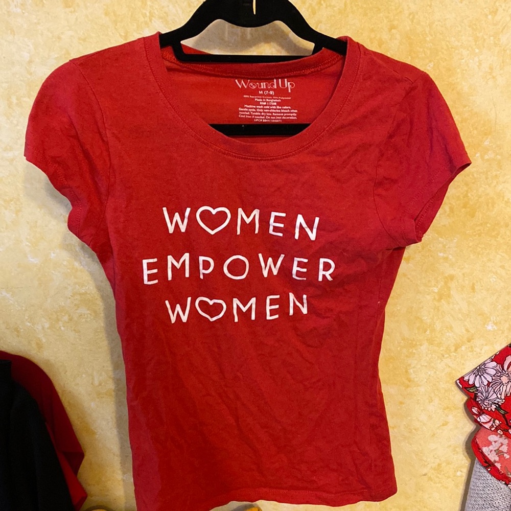 Wound Up Women Empower Women Medium T shirt